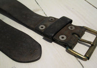 Leather strap pistol, usedFloby Överskottslager