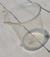 Glass beaker with pipFloby Överskottslager