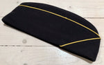 Marine cap navy blue with yellow borderFloby Överskottslager