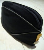 Boat cap gray blue with gray border and tights, used in good conditionFloby Överskottslager