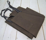 Gray brown cotton apron with chest pocketFloby Överskottslager