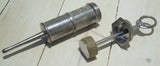 Syringe in tin with leaf ornament, usedFloby Överskottslager