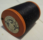 Chadwick's sewing thread in cottonFloby Överskottslager