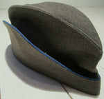 Boat cap gray with blue border, used in good conditionFloby Överskottslager