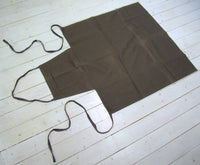 Gray brown cotton apron with chest pocketFloby Överskottslager