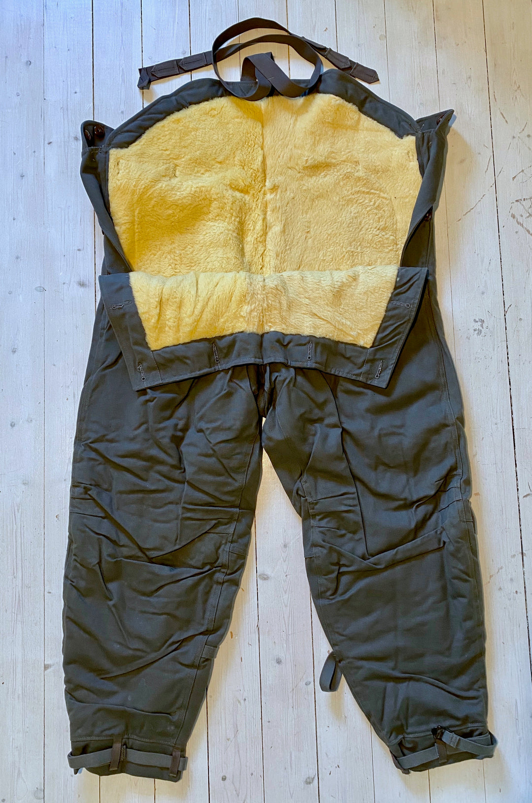 Any help identifying this pilot or motorcycle jacket? 20200217-58_1080x