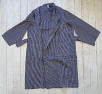 Rock/long skirt, chalk streaked with