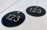 Number plate in brassFloby Överskottslager